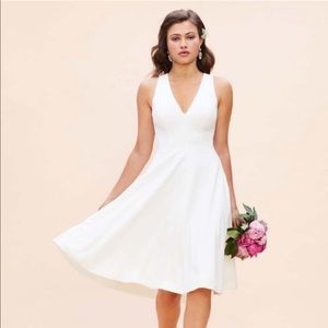 DRESS THE POPULATION Catalina White Fit & Flare V-Neck Mini Dress